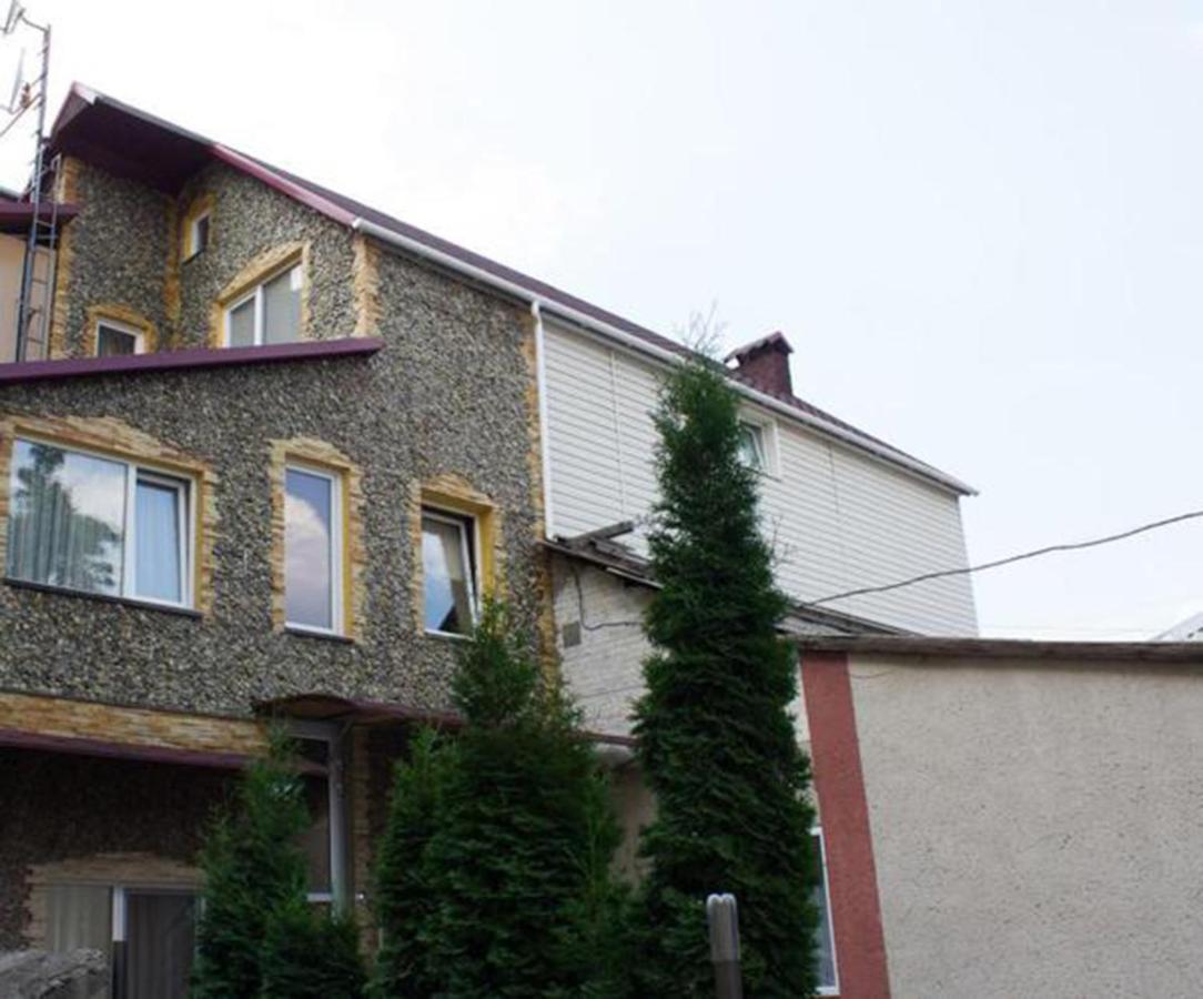 Mirrors Apartment Vinnytsia Exterior photo
